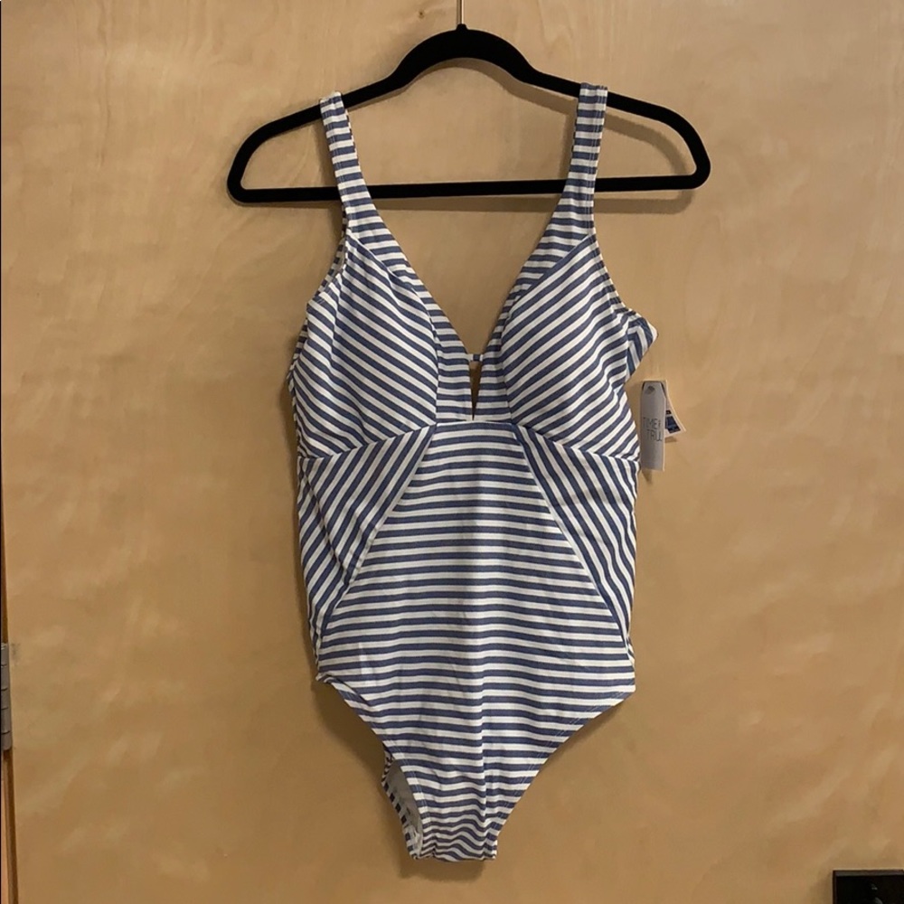 One piece swimsuit